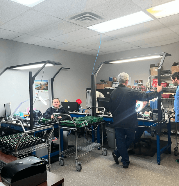 innovative-electronics-careers-join-team-image